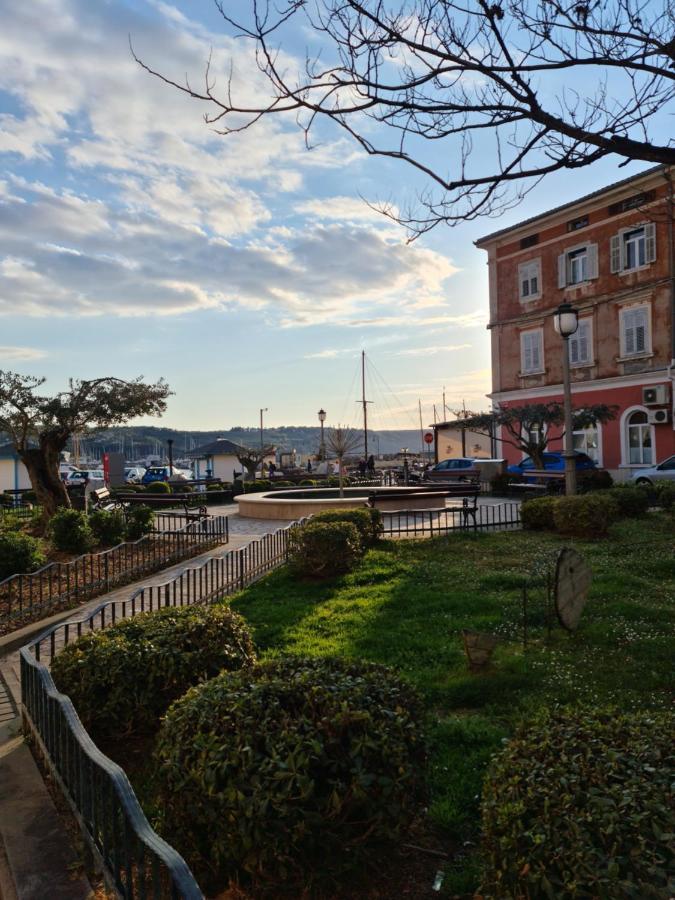 Ferienwohnung Apartma Sasko Izola Exterior foto